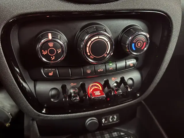 MINI Clubman Mini 1.5 One 2016 Benzine 34