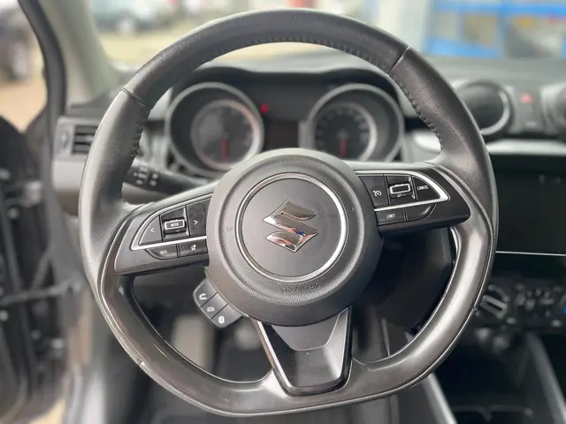 Suzuki Swift 1.2 Business Edition 2017 Benzine 8