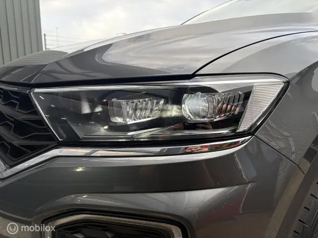 Volkswagen T-Roc 1.0 TSI Style Business 2019 Benzine 18