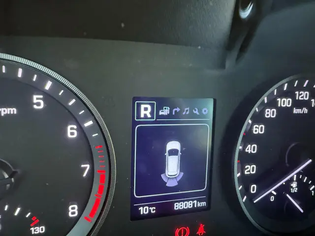 Hyundai Tucson 1.6 GDi Comfort Trekhaak ! 2018 Benzine 23