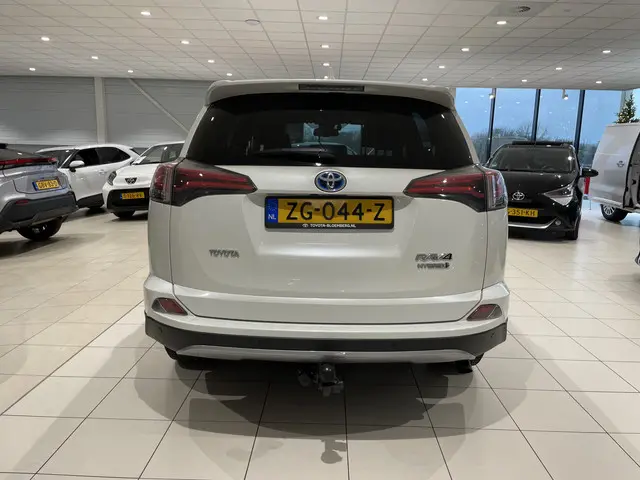 Toyota RAV4 3