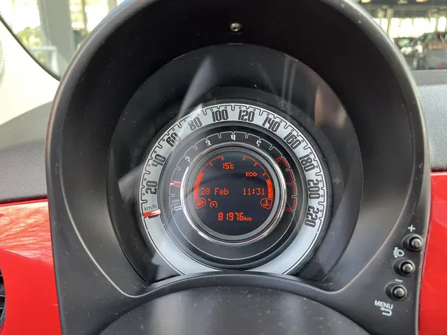 Fiat 500 0.9 TwinAir Turbo Lounge 2018 Benzine 3
