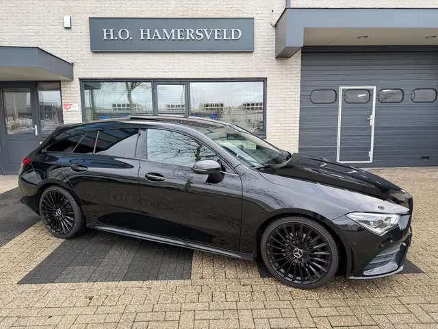 Mercedes-Benz CLA Shooting Brake 180 AMG 2020 Benzine 4