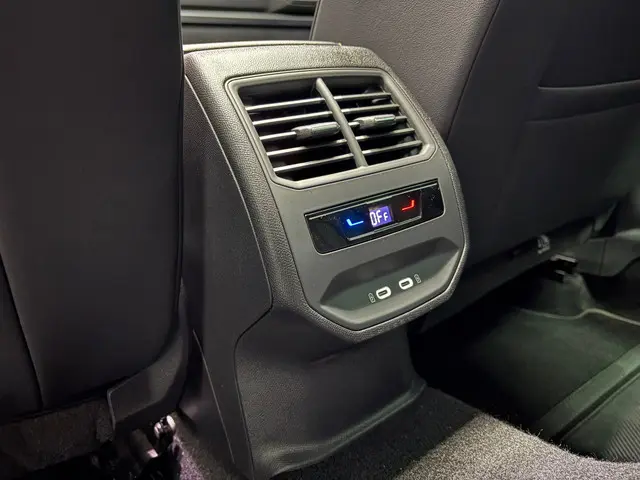 CUPRA Formentor 2.0 TSI 4DRIVE 2022 PANO 2022 Benzine 14