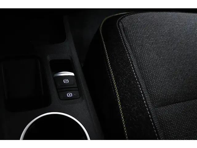 Renault Captur 1.3 mild hybrid Techno 160pk 2024 Benzine 37