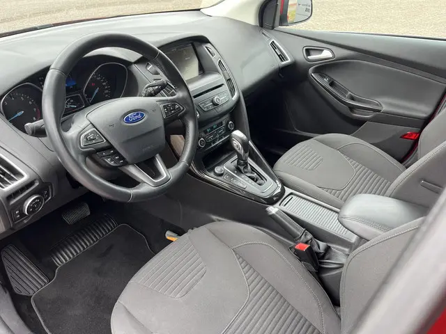 Ford Focus 1.5 Ecoboost Titanium 2015 Benzine 11