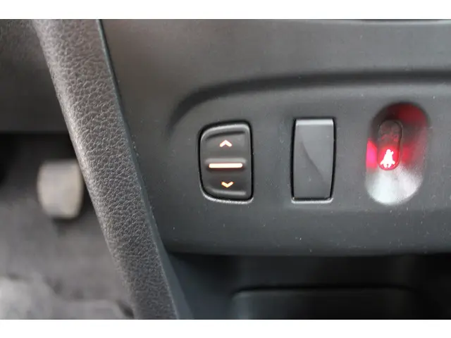 Dacia Sandero 0.9 TCe Lauréate 2014 Benzine 17