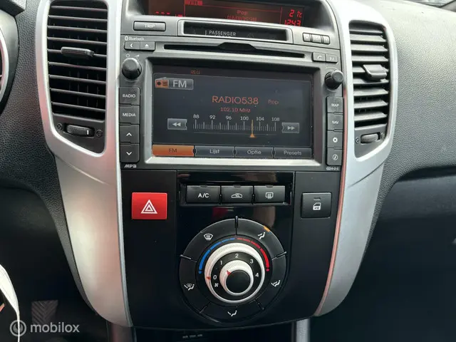 Kia Venga 1.4 CVVT 20th Anniversary 2013 Benzine 19