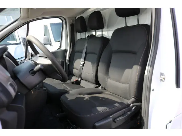 Renault Trafic 1.6 dCi L2 H1 Airco Trekhaak 2016 Diesel 2