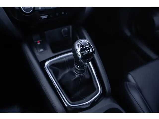 Nissan QASHQAI 1.2 Tekna 2018 Benzine 44
