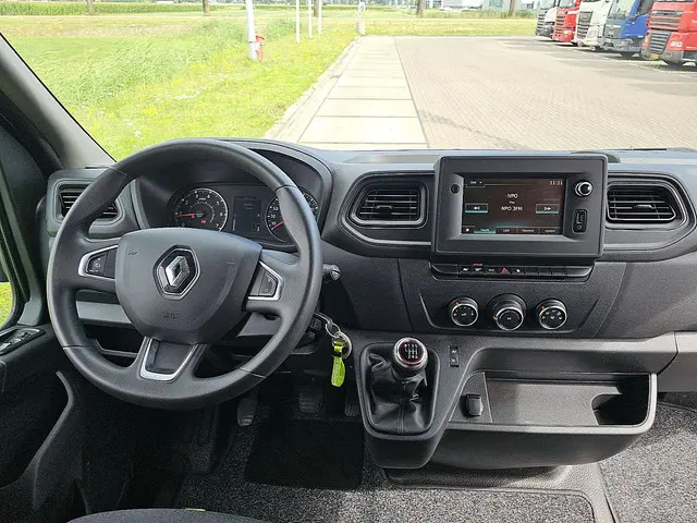 Renault Master 2.3 2022 Diesel 8