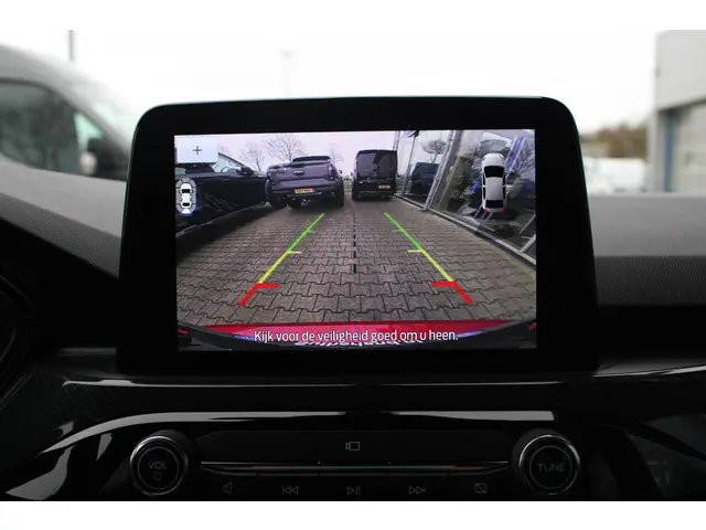 Ford Kuga 2.5 PHEV ST-Line X 2024 Hybride Benzine 38