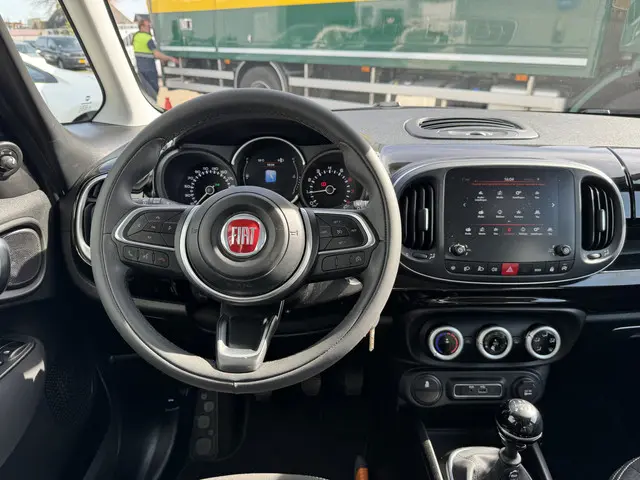 Fiat 500L 0.9 TwinAir CityCross 2019 Benzine 22