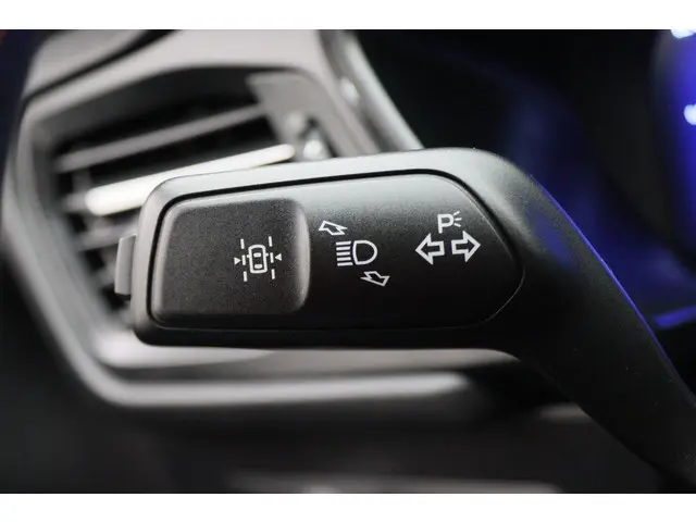Ford Kuga 2.5 PHEV ST-Line 2021 Hybride Benzine 37