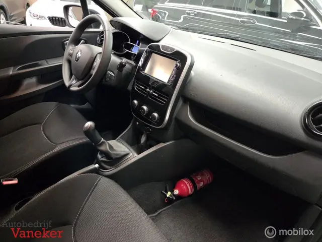 Renault Clio Estate 0.9 TCe Night&Day 2015 Benzine 6