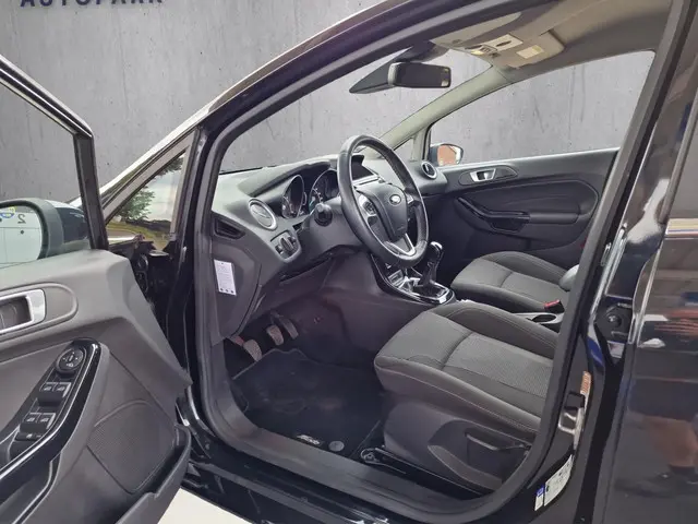 Ford Fiesta 1.0 EcoBoost Titanium X 2015 Benzine 8
