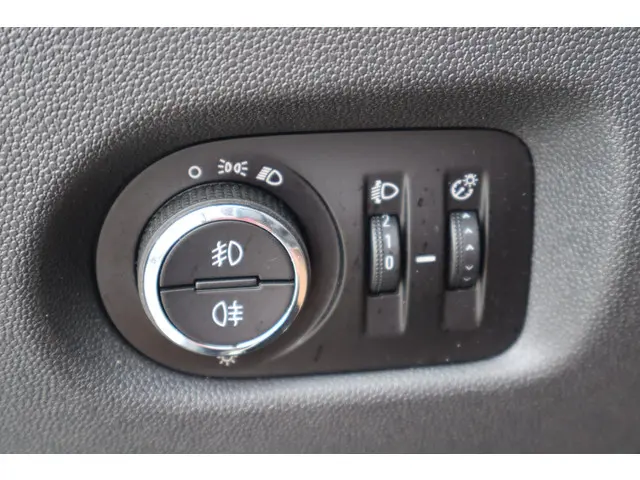 Opel Corsa 1.2 EcoFlex BlitZ LPG 2014 Benzine 22