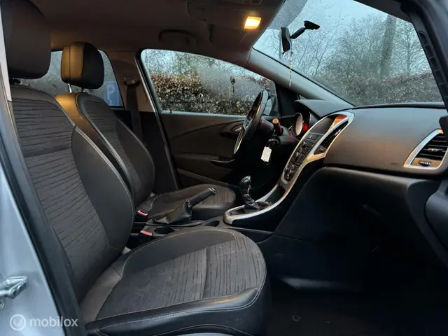 Opel Astra 1.4 Turbo 150PK/NAVI/PDC/DO/NWE APK 2014 Benzine 12