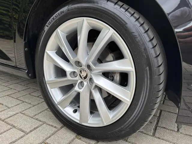 Škoda Scala 1.0 TSI Business Edition 2019 Benzine 27