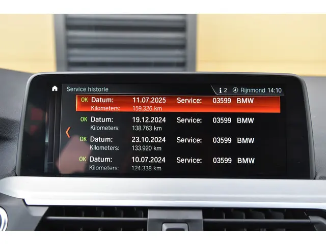 BMW X3 xDrive20i High Executive 2018 Benzine 23