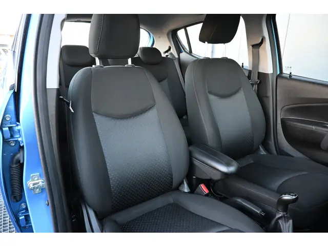 Opel KARL 1.0 ecoFLEX Edition 2016 Benzine 26