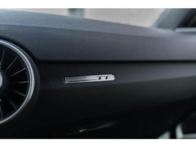 Audi TT 2.0 TFSI 2015 Benzine 38