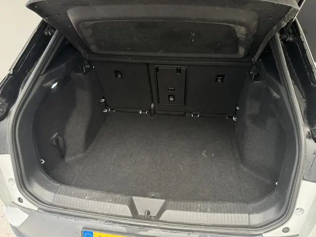 Volkswagen ID.4 First 77 kWh 2020 Elektrisch 9