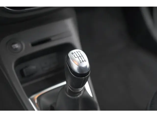 Renault Captur TCe 120 Intens 2017 Benzine 45