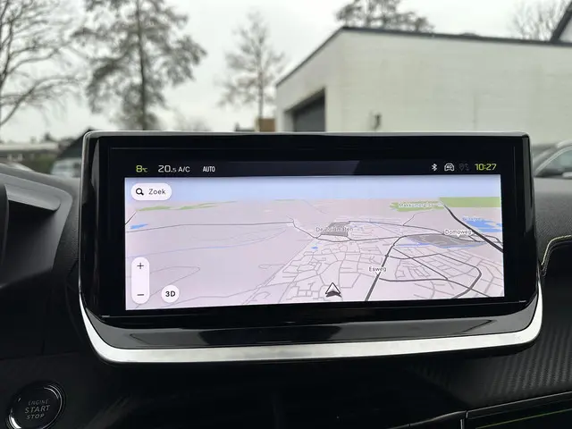 Peugeot 2008 1.2 Hybrid 145 PK GT 2025 Hybride Benzine 22