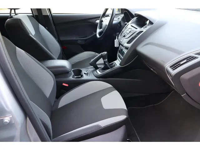 Ford Focus Wagon 1.0 EcoBoost Titanium 2014 Benzine 11