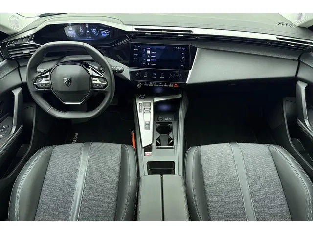 Peugeot 308 SW 1.2 PureTech Allure 2024 Benzine 28