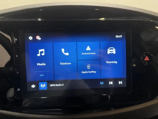 Toyota Aygo X Hybrid 115 pulse 2026 Hybride Benzine 13