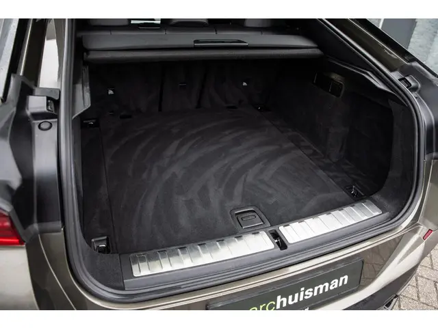 BMW X6 xDrive40i High Executive M Sport 2020 Benzine 76