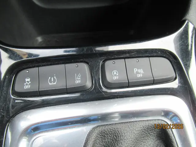 Opel Crossland X 1.2 Turbo Online Edition 2018 Benzine 12