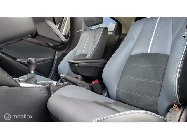 Mazda 2 1.5 Skyactiv-G Signature 2021 Benzine 16