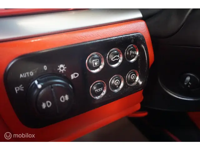 Maserati GranTurismo 4.2 V8 LAGE KM STAND!! 2012 Benzine 22