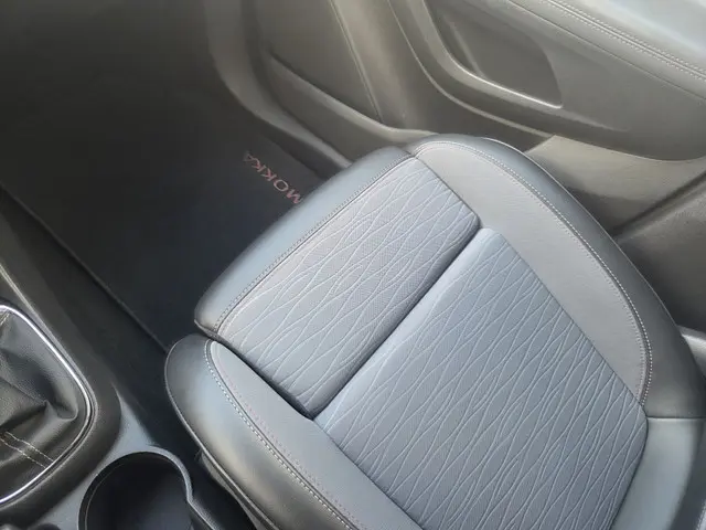 Opel Mokka 1.4 T Cosmo 2015 Benzine 12