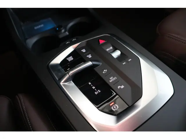 BMW 1 Serie 5-deurs 123 xDrive 2025 Benzine 20