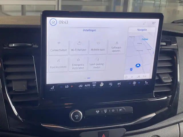 Ford E-Transit 350 L3H3 Trend 68 kWh 2024 Elektrisch 35