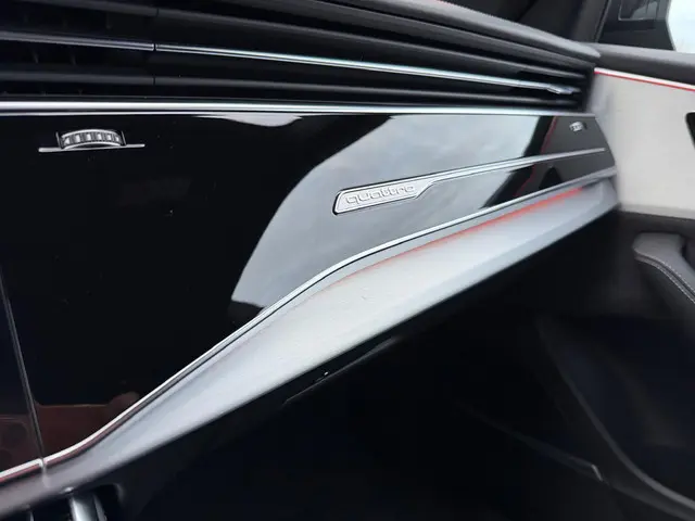 Audi Q8 55 TFSI quattro Pro Line Advanced 2022 Benzine 22