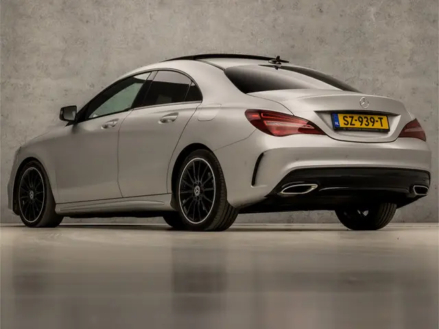 Mercedes-Benz CLA 180 AMG Sport 2018 Benzine 3