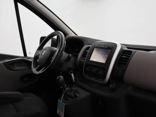 Renault Trafic 1.6 DCI 140 PK L1H1 2015 Diesel 4