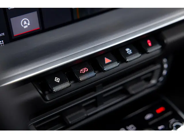 Porsche 911 992 3.0 Carrera 4S 2021 Benzine 26