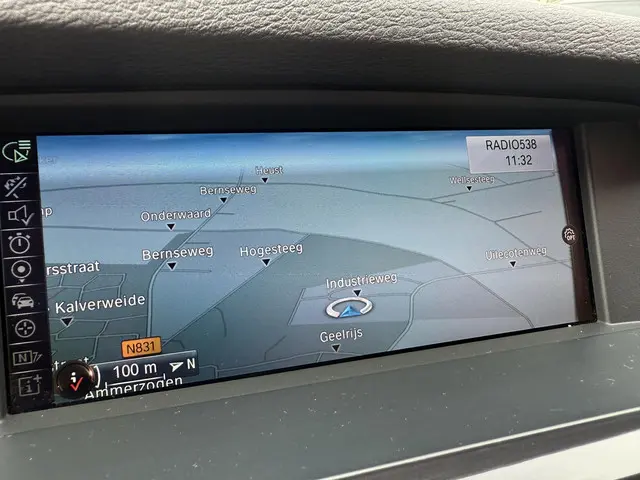 BMW X3 xDrive20i High Executive Panorama 2014 Benzine 22