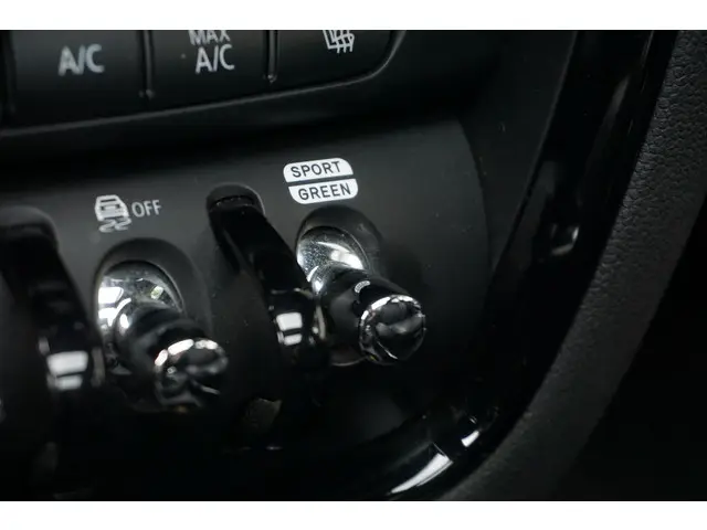 MINI Clubman Cooper S 2020 Benzine 19