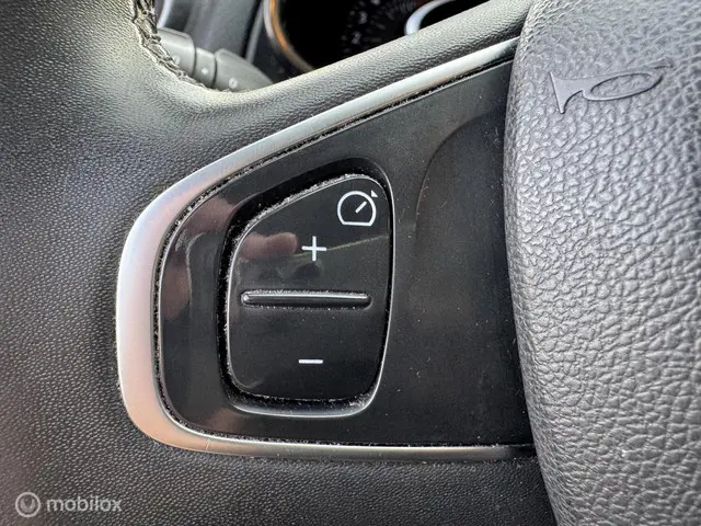 Renault Clio Estate 0.9 TCe Intens 2018 Benzine 21