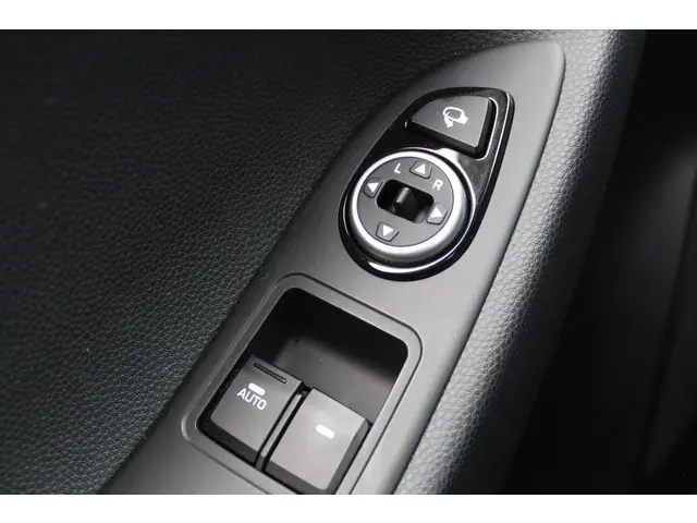 Hyundai i20 Coupé 1.0 T-GDI Comfort 2016 Benzine 23