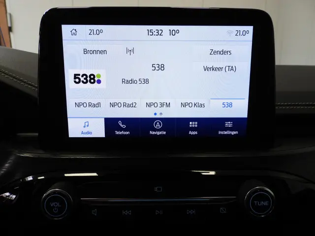 Ford Kuga 2.5 PHEV Plug-In Vignale 2021 Hybride Benzine 10