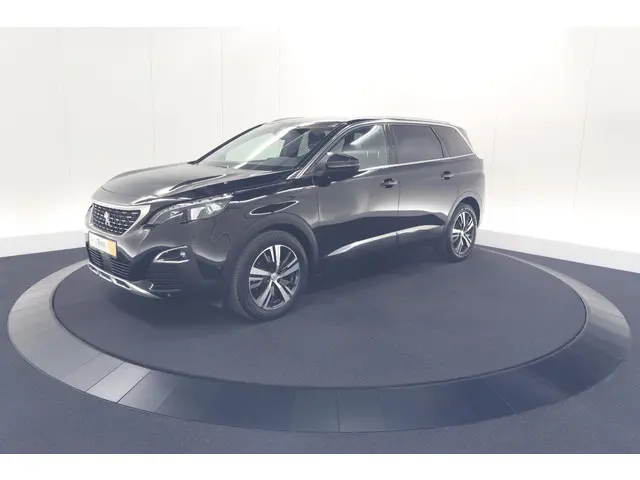 Peugeot 5008 PureTech 130 EAT8 GT Line 2020 Benzine 62