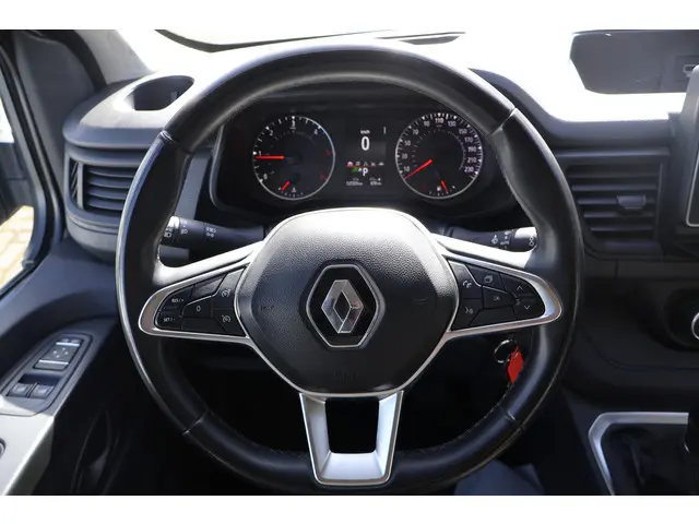 Renault Trafic 2.0 dCi 150pk L2 H1 Automaat 2022 Diesel 17